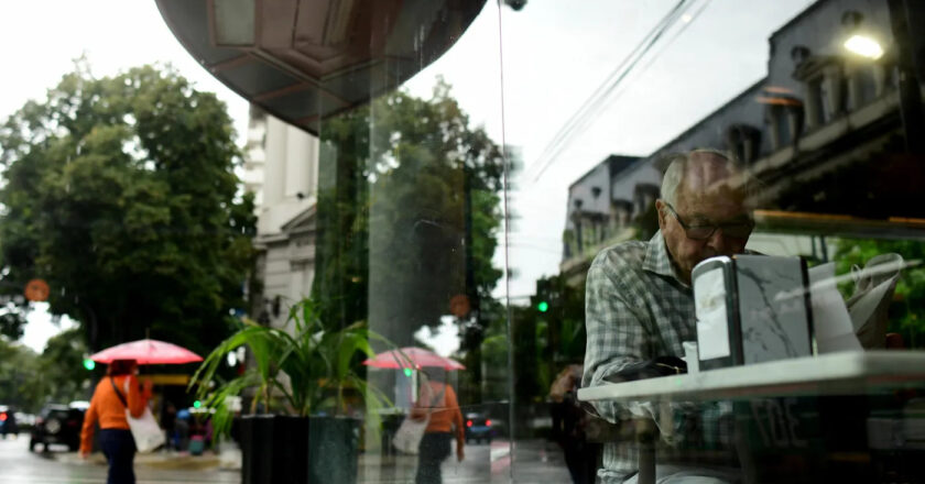 Cesó el alerta amarillo por la tormenta que arreció en La Plata