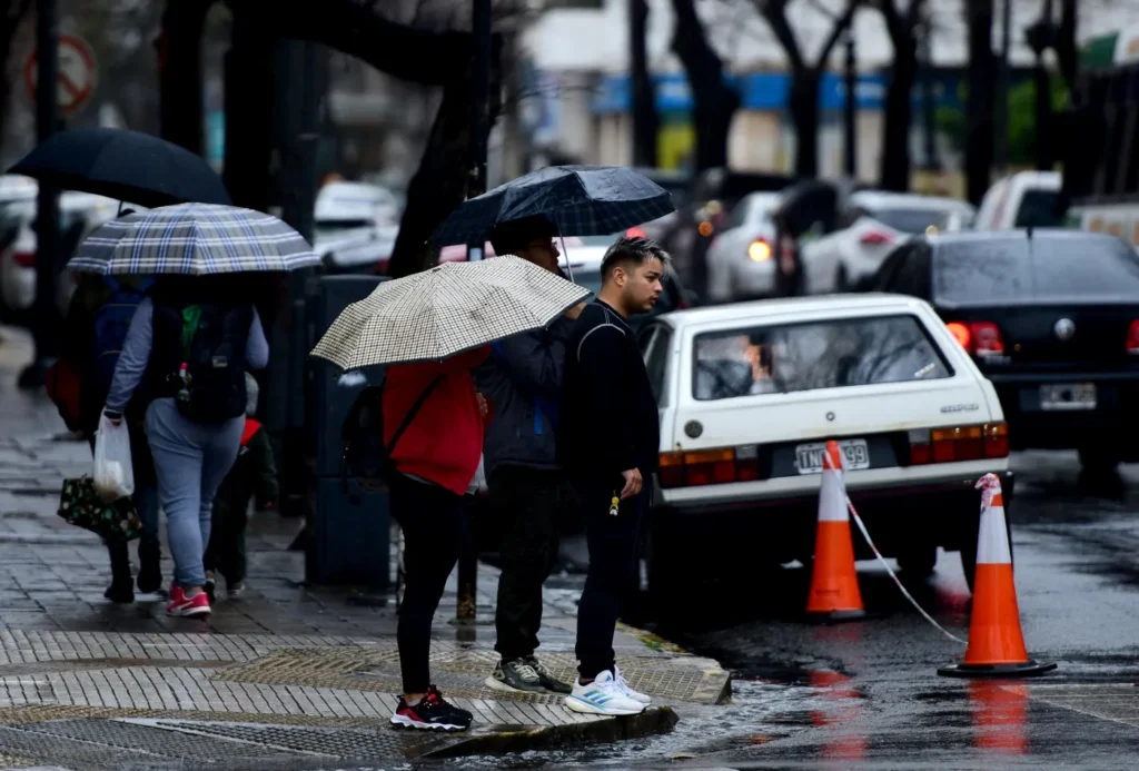 Alertan por tormentas severas que podrían llegar a La Plata en los próximos días