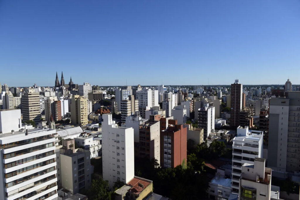 Vuelven a subir las expensas en La Plata: ahora un 5%