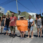 El drama de los vecinos de un barrio de La Plata que ya llevan tres meses sin agua