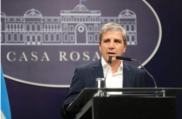 El Gobierno anunció modificaciones en ARCA y el Banco Central