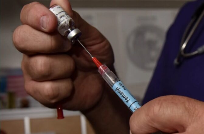 El fentanilo contaminado ya causó más de 50 muertes, pero advierten que podrían ser “mil o más”