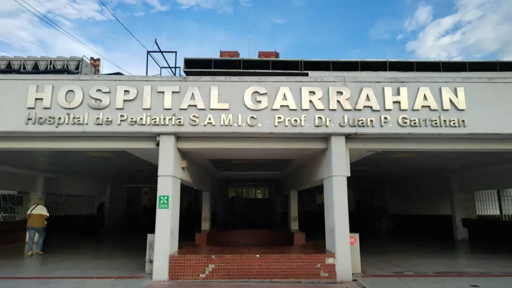 El Gobierno anunció un aumento para los médicos del Hospital Garrahan, en la previa del debate en el Congreso