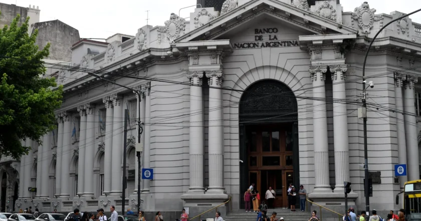 La Justicia de La Plata prorrogó una cautelar clave para el Banco Nación y mantiene frenada la privatización