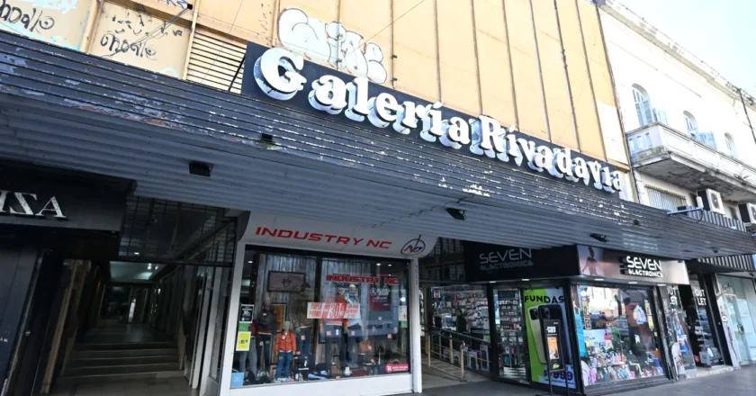 Desaparece la histórica Galería Rivadavia, los comerciantes se mudan y no se sabe qué destino tendrá