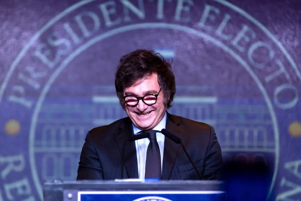 Uno por uno, los cambios en el gabinete de Javier Milei que llegarían después de las elecciones