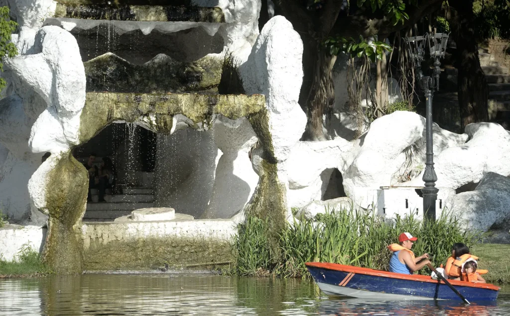 La Municipalidad de La Plata planea reestructurar el Bosque con una medida polémica: quedará enrejado