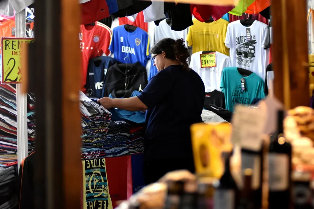 Tras la polémica en La Plata, el reconocido mayorista de ropa que fue clausurado suspendió una nueva feria