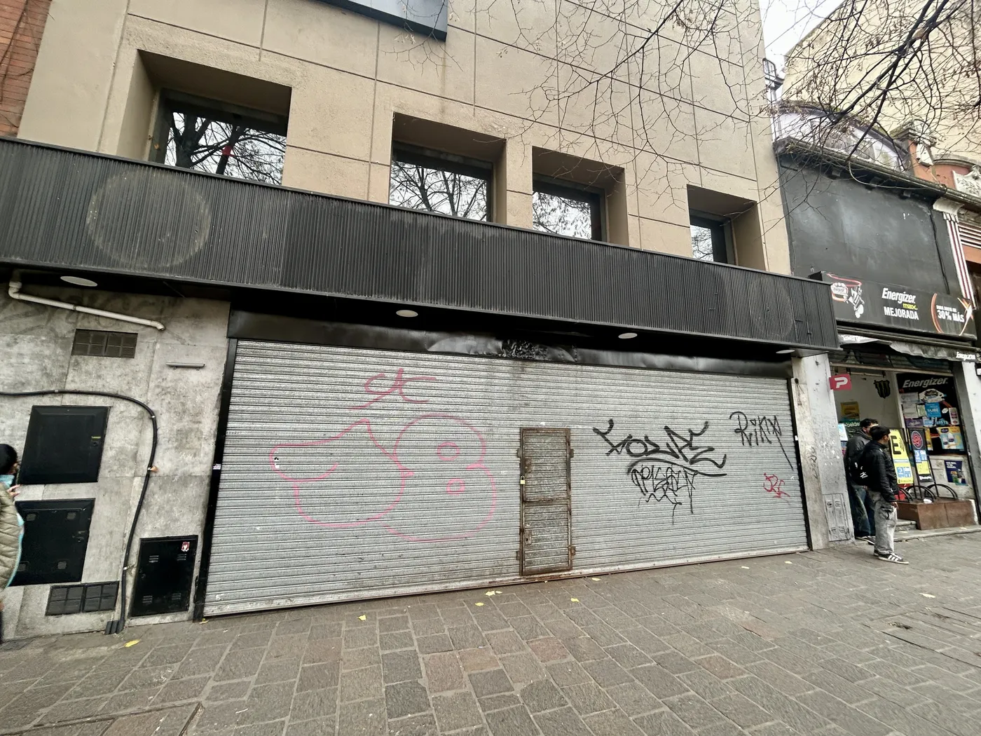 En medio de la crisis, Burger King cerró una de sus sucursales en el centro de La Plata