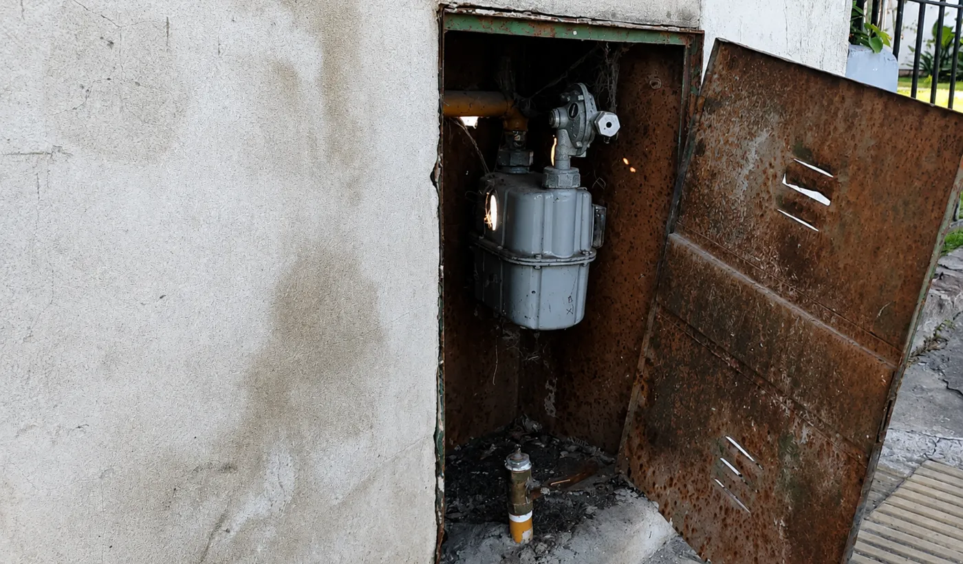 Una zona de Tolosa fue blanco de una ola de robo de caños de gas en medio del apagón por el incendio